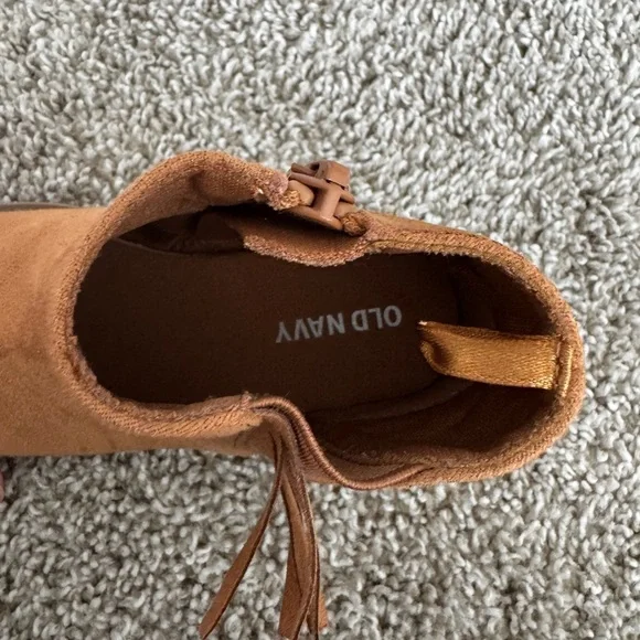 Old Navy Toddler Brown Suede Ankle Boots Side Zip Fringe Ankle Boots Size 7 - Picture 4 of 10
